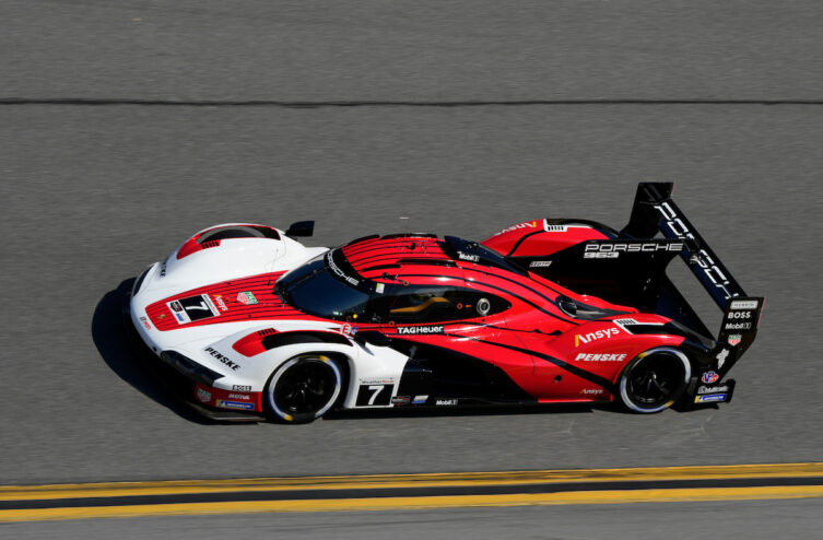 Porsche à Spa : relever le défi après un début&nbsp;difficile