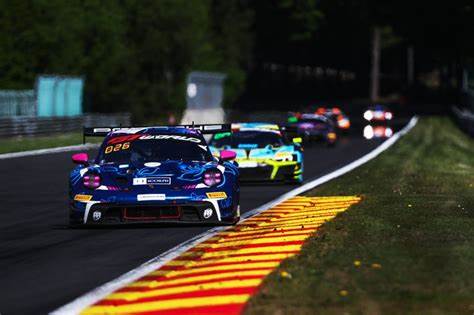 Spa 2025 : McLaren décroche sa première pole aux 24 Heures de Spa avec Marvin Kirchhöfer